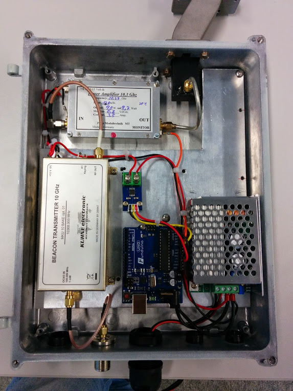 ZL2VHX Mt Climie 10 GHz Beacon antenna